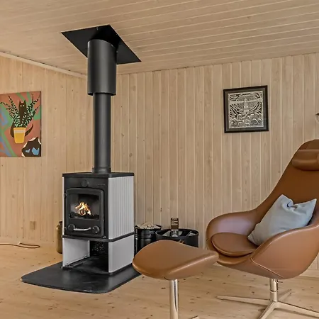 Vakantiehuis Ajten - 150m From The Sea By Interhome *